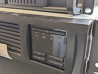 Patchkast met inhoud - afbeelding 9 van  11