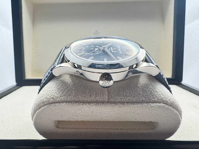 Patek philippe 5369g-017 | annual calendar blue dial | 07-2024 - afbeelding 14 van  16
