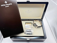 Patek philippe annual calendar | 2024 | like new - afbeelding 8 van  16