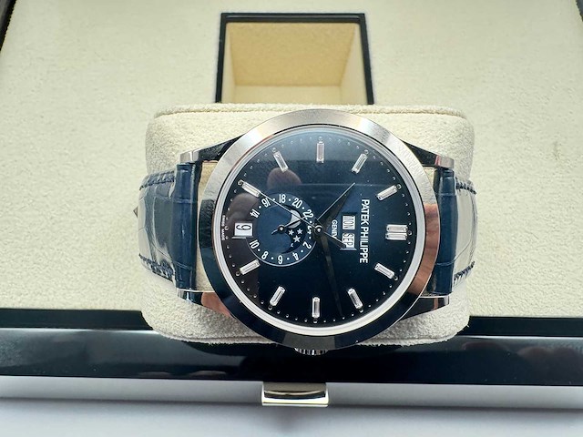 Patek philippe annual calendar | 2024 | like new - afbeelding 11 van  16