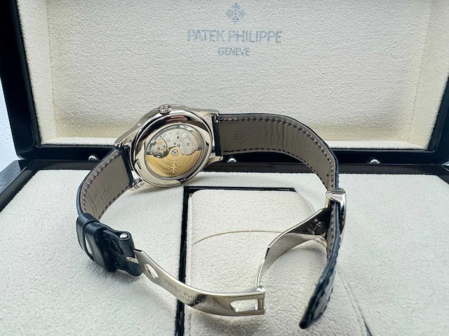 Patek philippe annual calendar | 2024 | like new - afbeelding 16 van  16