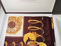Patek phillipe sjaal - geschenk bij een aankoop van een horloge patek philippe van €30.000,00 - afbeelding 3 van  7