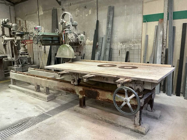 Pater brugzaagmachine - afbeelding 1 van  16