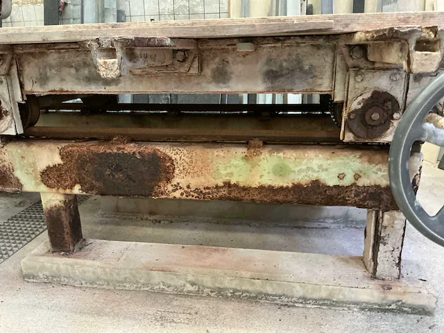 Pater brugzaagmachine - afbeelding 13 van  16
