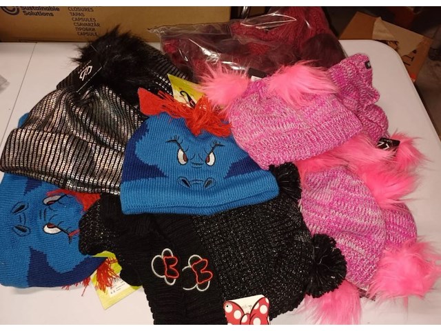 Patij mutsen 27 stuks mix in doos 92 - afbeelding 2 van  3