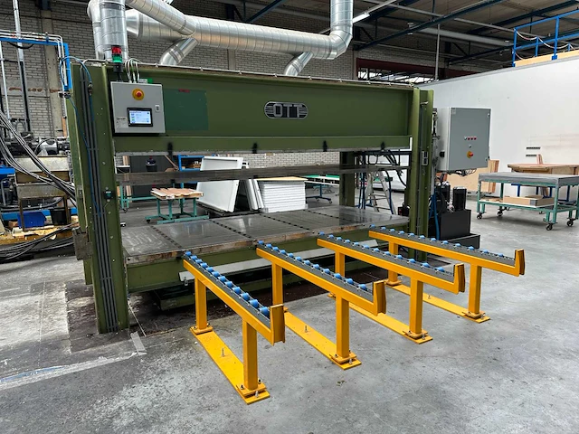 Paul ott - 300k - 120vs - pers met hansaflex hydrauliek aggregaat (2022) - - afbeelding 1 van  15