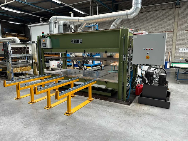 Paul ott - 300k - 120vs - pers met hansaflex hydrauliek aggregaat (2022) - - afbeelding 8 van  15