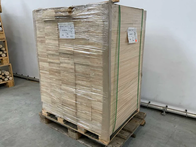 Paulownia plank 810x200x18mm (330x) - afbeelding 3 van  6