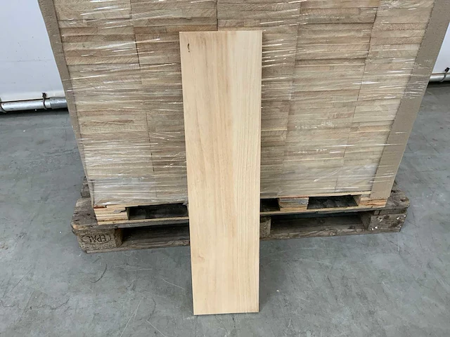 Paulownia plank 810x200x18mm (330x) - afbeelding 4 van  6