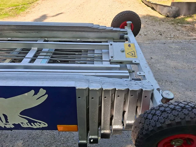 Paus - 2019 - easy 24 wh - ladderlift - afbeelding 8 van  21
