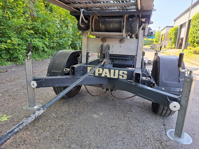 Paus - 2019 - easy 24 wh - ladderlift - afbeelding 10 van  21