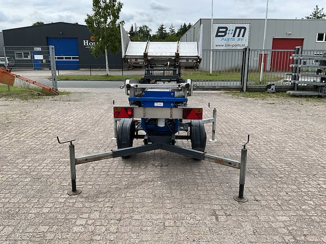 Paus 18wh verhuislift / ladderlift - afbeelding 7 van  18