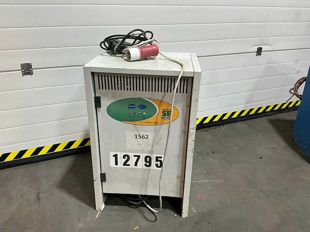 Pbm 48/100 acculader - afbeelding 2 van  6