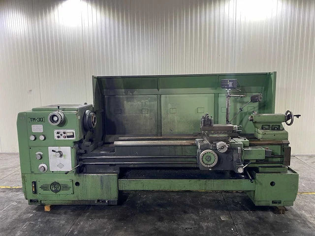Pbr universal lathe tm-30 x 2000 mm - afbeelding 7 van  13