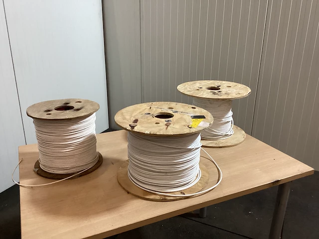Pc- & netwerkkabels (3x) - afbeelding 1 van  2