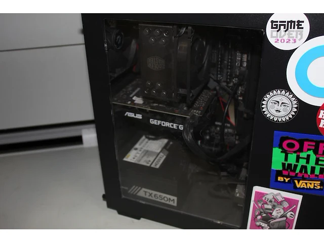 Pc gigaybyte zelfbouw. win 11 pro. 16 gb ram. intel core i5 9 gen. 512 gb ssd + 4 tb hdd - afbeelding 3 van  3