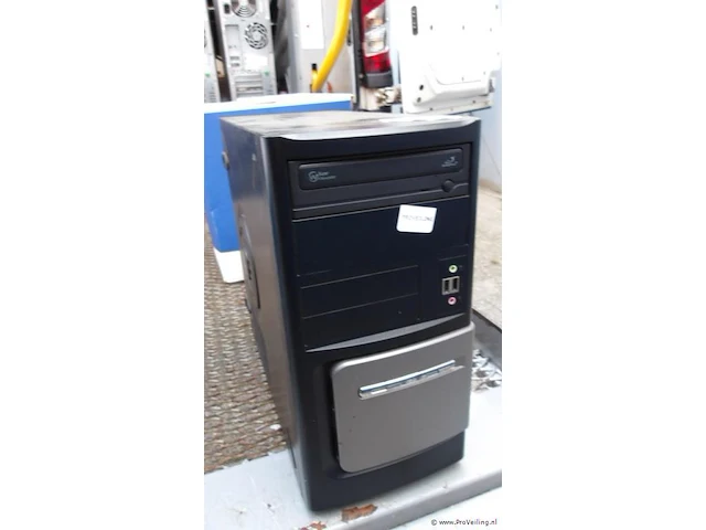 Pc kast - afbeelding 1 van  1
