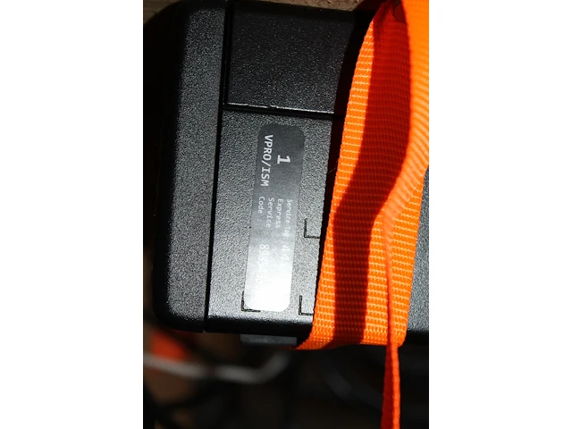 Pc-opstelling bestaande uit pc dell vpro precision 3460 met monitor lg 24 inch, toetsenbord en muis. servi... - afbeelding 4 van  4