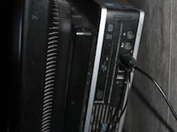 Pc opstelling hp met monitor, toetsenbord en muis. 4gb werkgeheugen, 120 gb harde schijf. - afbeelding 2 van  2