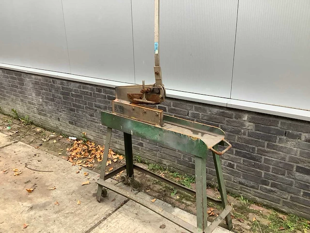 Peadinghaus 1br/6 pons- en knipmachine - afbeelding 1 van  5