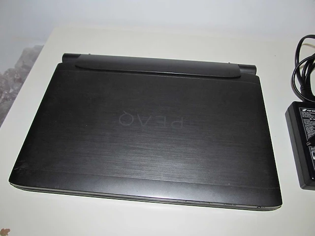 Peaq - windows 10 - hybride laptop/tablet - afbeelding 4 van  4