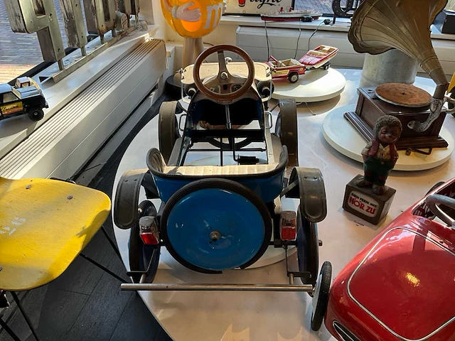 Pedalcar - afbeelding 6 van  10