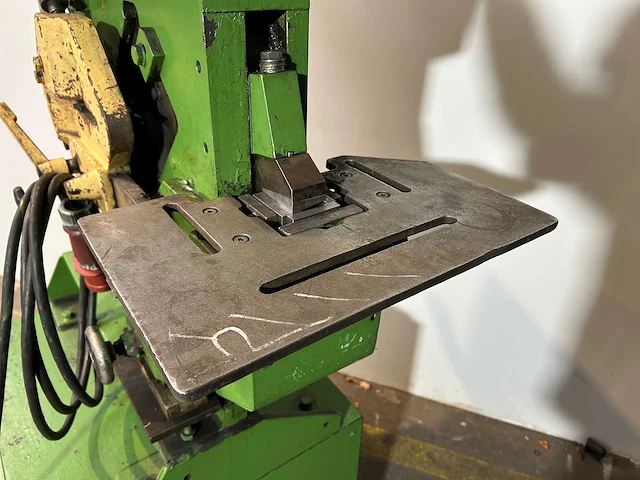 Peddinghaus - peddiworker 400 - pons- en knipmachine - afbeelding 13 van  17