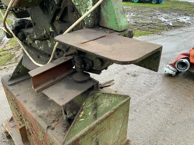 Peddinghaus 210/11 staalschaar en ponsmachine - afbeelding 5 van  9