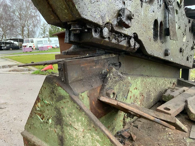 Peddinghaus 210/11 staalschaar en ponsmachine - afbeelding 7 van  9