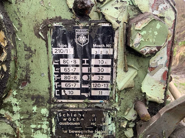Peddinghaus 210/11 staalschaar en ponsmachine - afbeelding 9 van  9