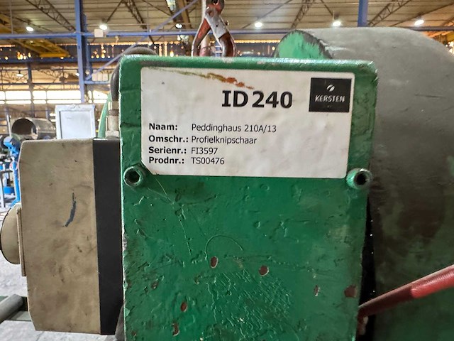 Peddinghaus 210a/13 gecombineerde profielstaalschaar met pons, vlakstaalschaar, staafstaalschaar, profielstaalschaar, en uitklinkapparaat - afbeelding 5 van  15