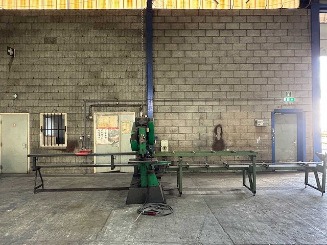 Peddinghaus 210a/13 gecombineerde profielstaalschaar met pons, vlakstaalschaar, staafstaalschaar, profielstaalschaar, en uitklinkapparaat - afbeelding 8 van  15