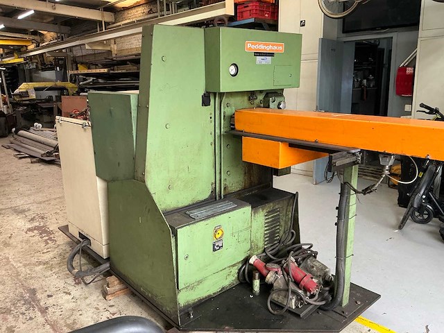 Peddinghaus hydraulic 40 ponsmachine - afbeelding 7 van  12