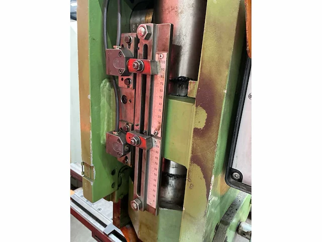 Peddinghaus ponsmachine - afbeelding 2 van  11