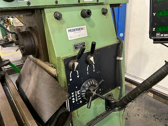 Pedersen vpu-200 freesmachine - afbeelding 3 van  12