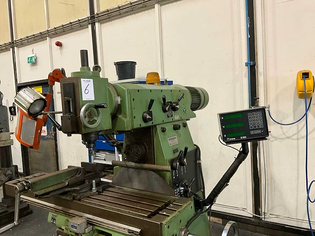 Pedersen vpu-200 freesmachine - afbeelding 10 van  12