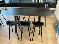 Pedrali / hay vergadertafel met krukken - afbeelding 2 van  6