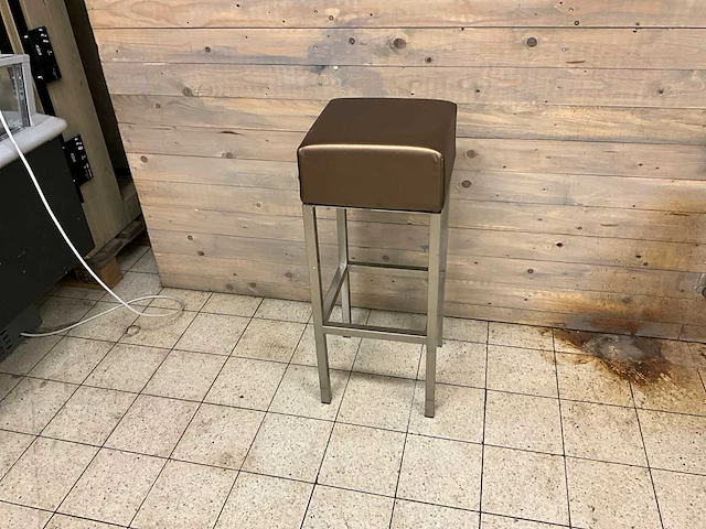 Pedrali kunstlederen barkrukken (16x) - afbeelding 1 van  8