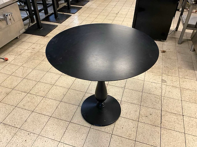 Pedrali tonda 4150 restauranttafel (10x) - afbeelding 1 van  9