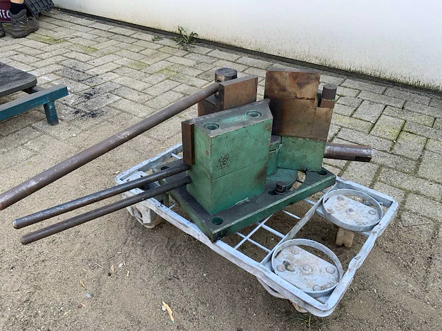 Peekaa handmatige buigmachine - afbeelding 1 van  4