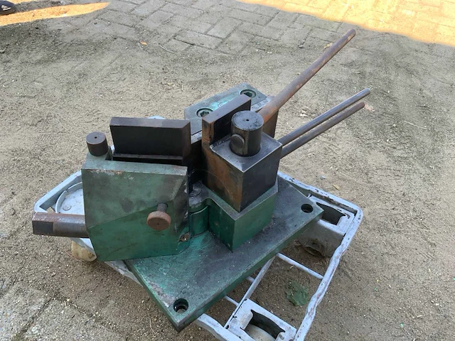 Peekaa handmatige buigmachine - afbeelding 3 van  4