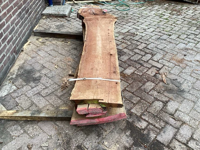 Peer gestoomd - kd ovengedroogd 2050 x 550 x 360 mm - schaaldeel (7x) - afbeelding 4 van  6