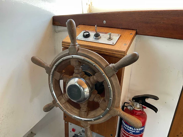 Peerenboom kruiser motorjacht - afbeelding 5 van  22