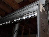 Peesframes in diverse maten en uitvoeringen, ruim 30 stuks. voornamelijk dubbelzijdig met verlichting - afbeelding 3 van  3