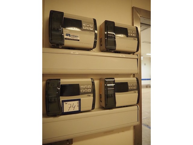 Pego - afbeelding 2 van  6