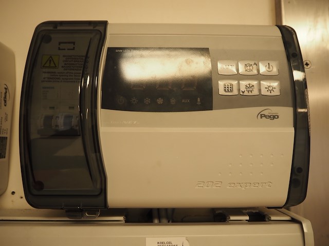 Pego - afbeelding 4 van  6