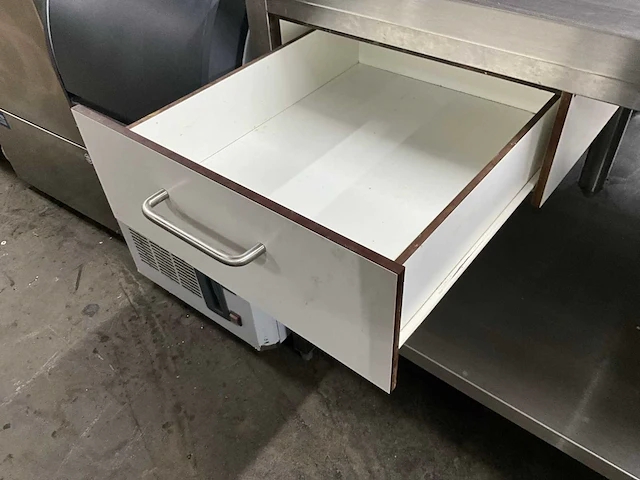 Pelgrim rvs werktafel met gasfornuis - afbeelding 6 van  9