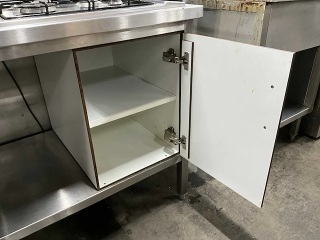 Pelgrim rvs werktafel met gasfornuis - afbeelding 9 van  9