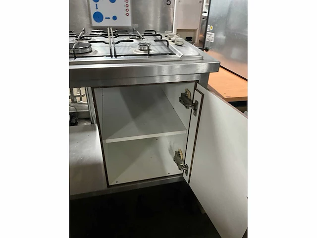 Pelgrim rvs werktafel met gasfornuis - afbeelding 6 van  7