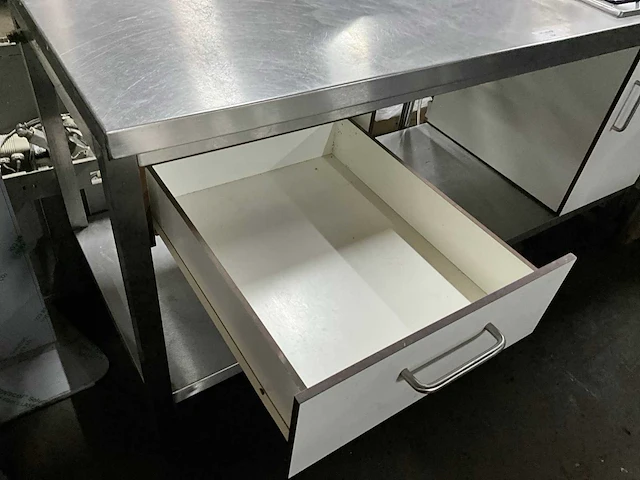Pelgrim rvs werktafel met gasfornuis - afbeelding 7 van  7